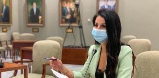 Melodie Mendoza considera esencial modificar la ley de RTVC para garantizar la emisión del ente público