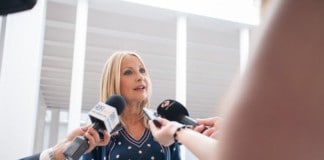 Australia Navarro: “Los Presupuestos de Sánchez dan la espalda a Canarias”