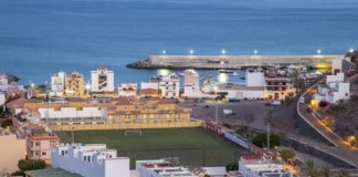 El Ayuntamiento de Alajeró inicia el procedimiento de contratación de las obras de sustitución del césped del campo de fútbol Playa de Santiago