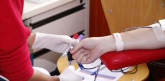 El ICHH sigue promocionando la donación de sangre por diferentes islas