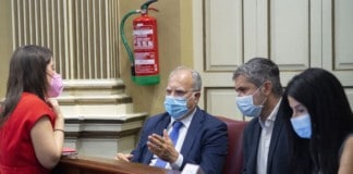 Curbelo valora la acción de Turismo para lograr una “solución armonizada” en el control sanitario de los viajeros
