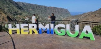 El Ayuntamiento de Hermigua inaugura el mirador de Mulagua