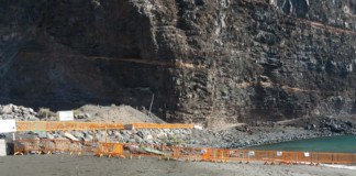 El Ayuntamiento de Valle Gran Rey reabre parcialmente la playa de Vueltas