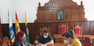 El Ayuntamiento de Hermigua renueva el convenio con el AMPA del CEO Mario Lhermet Vallier
