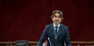Matos: “El Parlamento cumplirá el compromiso ineludible de aprobar la ley electoral canaria este año”