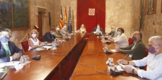 Precacuerdo para alargar los ERTE hasta final de mayo