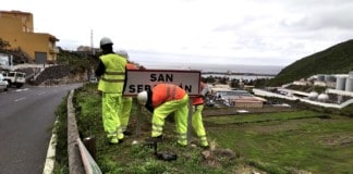 El Cabildo de La Gomera inicia la renovación de la señalética en las vías insulares