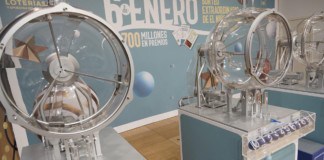 La lotería de El Niño reparte hoy 770 millones de euros en premios