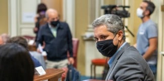 ASG apela a “poner coto” al monopolio empresarial del combustible que afecta a las Islas Verdes