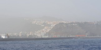 Vientos fuertes y continuidad de la calima este miércoles en Canarias