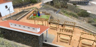 Abre sus puertas el área recreativa de la playa de Vallehermoso