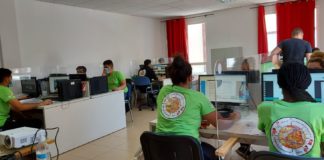 En marcha los preparativos del taller de marca páginas organizado por el PFAE de Garantía Juvenil en San Sebatián