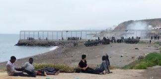 El Ejército se despliega para controlar Ceuta tras la entrada de cerca de 6.000 inmigrantes