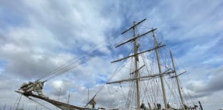 El velero ‘Kraken’ de la ONG Wings of the Ocean llevará a cabo una campaña medioambiental en La Gomera