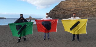 22 de junio de 2021 El Ayuntamiento de San Sebastián de La Gomera instala en sus playas banderas inclusivas para las personas daltónicas