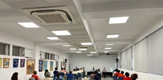 El Cabildo aborda las nuevas líneas de ayudas a pymes y autónomos con empresarios de Alajeró