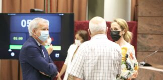 La Consejería de Obras Públicas, Transportes y Vivienda modifica las medidas preventivas para que los taxis de las islas en niveles 1 y 2 puedan ocupar todas las plazas de pasajeros