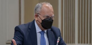 Curbelo: “Debemos articular todos los mecanismos para que las ayudas lleguen cuanto antes a La Palma”