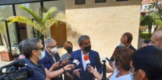 El Gobierno acelera la compra de las primeras 73 viviendas para los afectados por la erupción