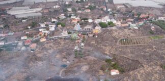 La lava se aproxima a Todoque, último núcleo urbano antes del mar