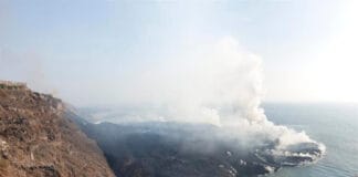 El delta lávico podría derrumbarse y generar gases, explosiones y olas