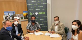 Renovado un año más el Convenio entre Cajasiete y la Asociación de Empresarios y Comerciantes de La Gomera
