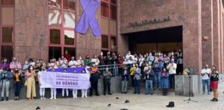 El pórtico del edificio del Cabildo acoge este viernes el acto central del 25-N con la lectura de un manifiesto