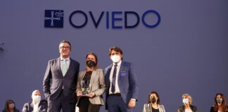 Hotel Jardín Tecina recibe el V Premio RSC Hotelera en la categoría de gestión medioambiental