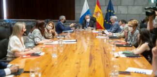 EMISIÓN EN DIRECTO: El Ejecutivo canario comparece para comunicar si impondrá nuevas medidas para Fin de Año