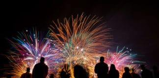 La OMS pide suspender las celebraciones navideñas