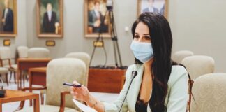 Melodie Mendoza pide al Ejecutivo un mayor compromiso para reducir las altas cifras de obesidad en Canarias