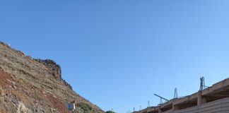 Cerrada la vía de Pista Las Palmitas