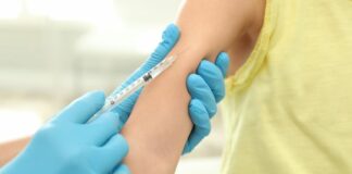 El día 15 comienza la vacunación infantil en colegios, hospitales y vacunódromos canarios