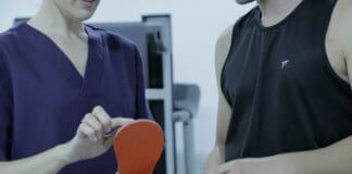 Admitida a trámite una querella criminal contra una “falsa podóloga” que llevaba 18 años ejerciendo en farmacias de Tenerife