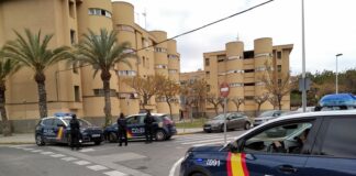 Mata a sus padres y a su hermana tras discutir por las notas