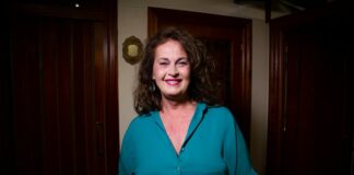 La activista Carla Antonelli protagoniza esta tarde en la capital una charla a favor de los derechos LGTBI