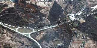 Un convoy ruso de 60 kilómetros se dirige hacia Kiev