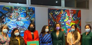 El colectivo de trabajadoras sociales recibe el ‘‘Premio Igualdad Gomera 2022’ otorgado por la Agrupación Local del PSOE de San Sebastián