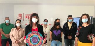 El PSOE capitalino concede al colectivo de trabajadoras sociales el ‘Premio Igualdad Gomera 2022’ con motivo del 8M