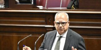 Curbelo confía en que el retraso en el debate de la financiación garantice el cumplimiento con la realidad canaria