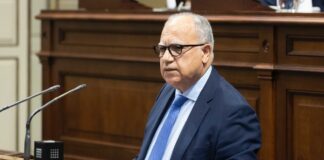 Curbelo reitera que Canarias debe quedar exenta del impuesto al transporte que plantea la Comisión Europea