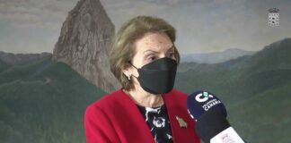 El Cabildo aborda la historia de los pescantes de La Gomera a través del nuevo libro de Gloria Díaz