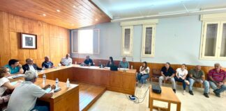 Cabildo, Ayuntamiento de Valle Gran Rey y vecinos acuerdan avanzar en un plan integral de accesibilidad para La Calera