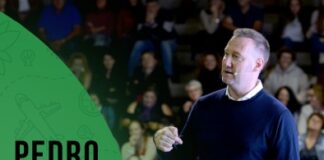 Pedro García Aguado llega a San Sebastián de La Gomera con el programa ‘Como educar hoy’