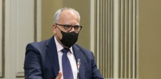 Curbelo apuesta por que Canarias lidere la transformación socioeconómica de las RUP