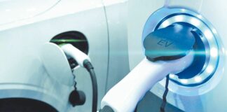 El Cabildo incorporará a la red insular nuevos puntos de recarga autosuficientes para vehículos eléctricos