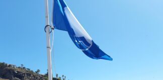 San Sebastián de La Gomera recibe un año más el galardón de Bandera Azul en dos de sus playas