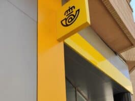 Correos en La Gomera facilita la adquisición de distintivos ambientales de la DGT