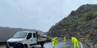 Incidencias en algunas carreteras, filtración de agua en alguna vivienda lo más significativo en La Gomera