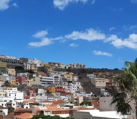 Cielos pocos nubosos este sábado en Canarias